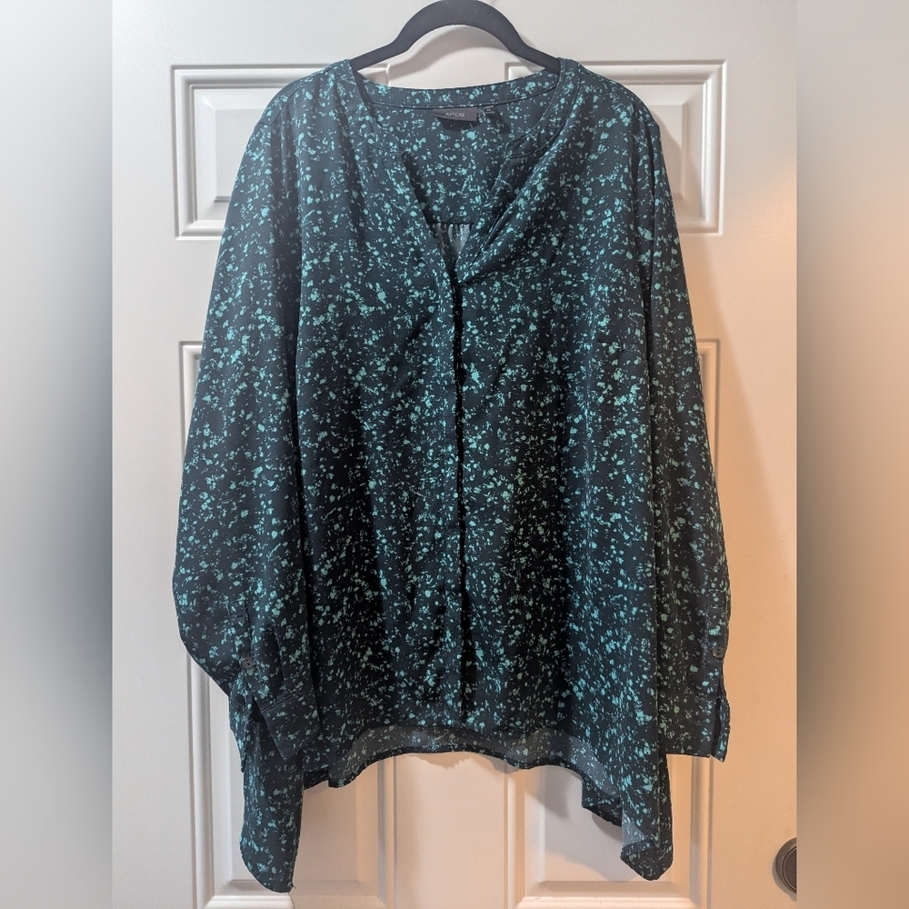 Apt. 9 Women's Plus Size 1X Green Patterned Long-Sleeve Blouse